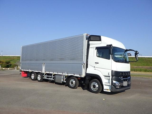 三菱ふそうスーパーグレートアルミウイング大型（10t）[写真01]