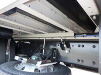 三菱ふそうスーパーグレートアルミウイング大型（10t）[写真17]