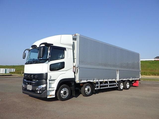 三菱ふそうスーパーグレートアルミウイング大型（10t）[写真03]