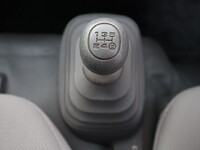 トヨタダイナ平ボディ小型（2t・3t）[写真32]