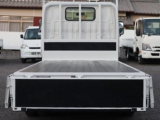 トヨタダイナ平ボディ小型（2t・3t）[写真08]