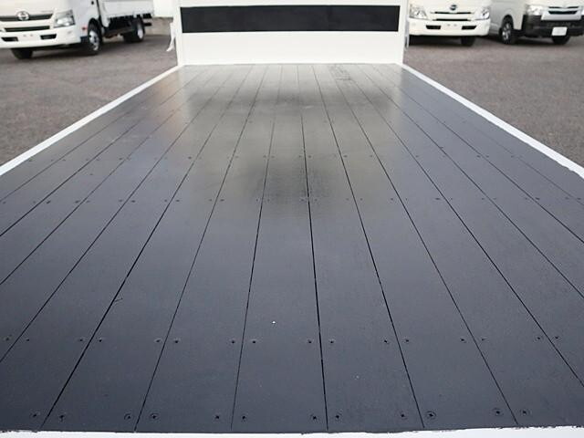 トヨタダイナ平ボディ小型（2t・3t）[写真09]