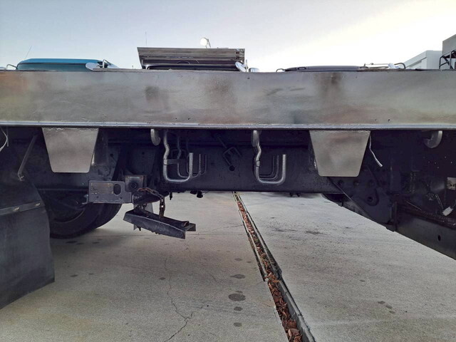 日野レンジャーセルフクレーン4段増トン（6t・8t）[写真15]