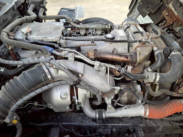 日野レンジャーセルフクレーン4段増トン（6t・8t）[写真29]