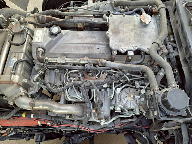 日野レンジャーセルフクレーン4段増トン（6t・8t）[写真30]