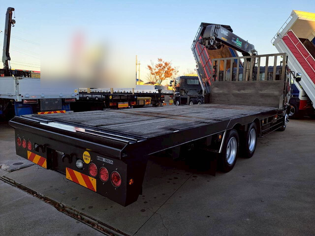 日野レンジャーセルフクレーン4段増トン（6t・8t）[写真04]