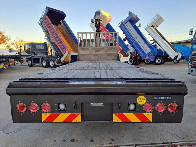 日野レンジャーセルフクレーン4段増トン（6t・8t）[写真06]