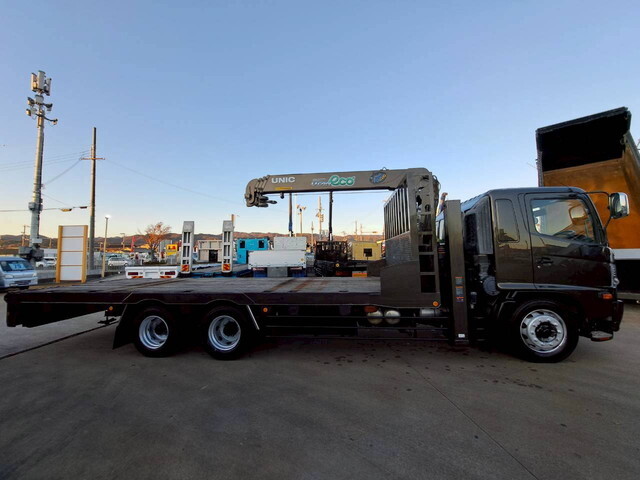 日野レンジャーセルフクレーン4段増トン（6t・8t）[写真07]