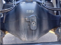 UDトラックスクオントレーラーヘッド（トラクターヘッド）大型（10t）[写真19]