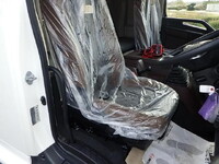 日野レンジャーセルフクレーン4段増トン（6t・8t）[写真27]