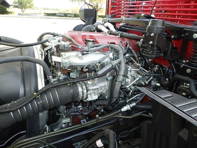 日野レンジャーセルフクレーン4段増トン（6t・8t）[写真29]