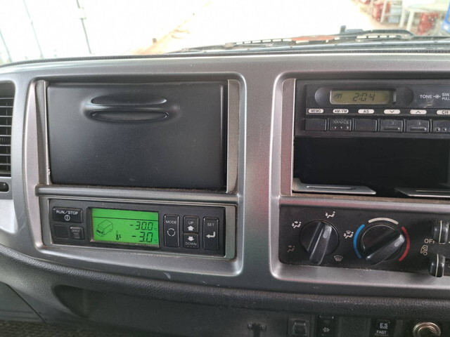 日野レンジャー冷凍車（冷蔵車）中型（4t）[写真10]