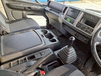 日野レンジャー冷凍車（冷蔵車）中型（4t）[写真13]