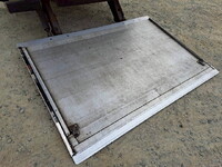 日野レンジャー冷凍車（冷蔵車）中型（4t）[写真29]