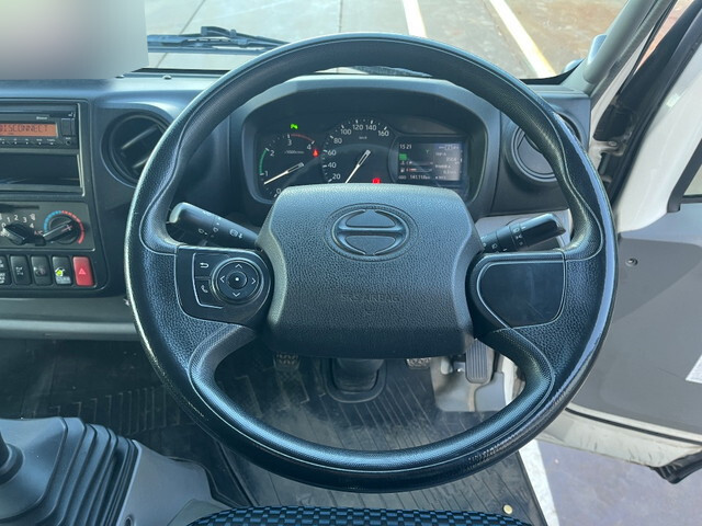 日野デュトロクレーン4段小型（2t・3t）[写真36]