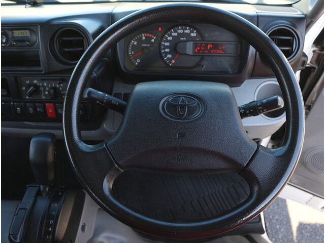 トヨタダイナ平ボディ小型（2t・3t）[写真23]