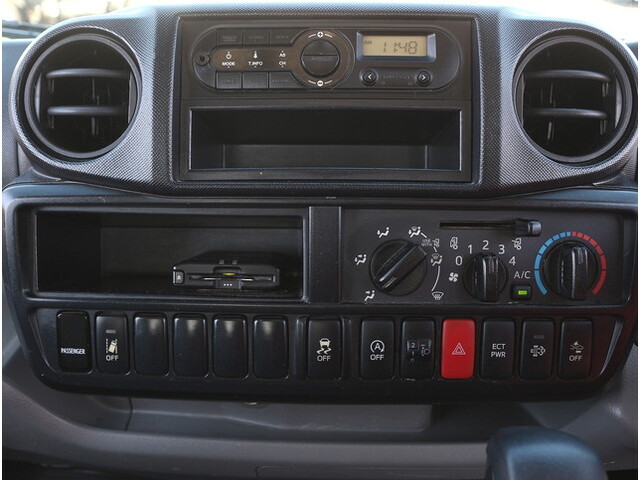 トヨタダイナ平ボディ小型（2t・3t）[写真27]