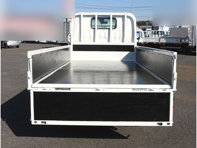 トヨタダイナ平ボディ小型（2t・3t）[写真06]
