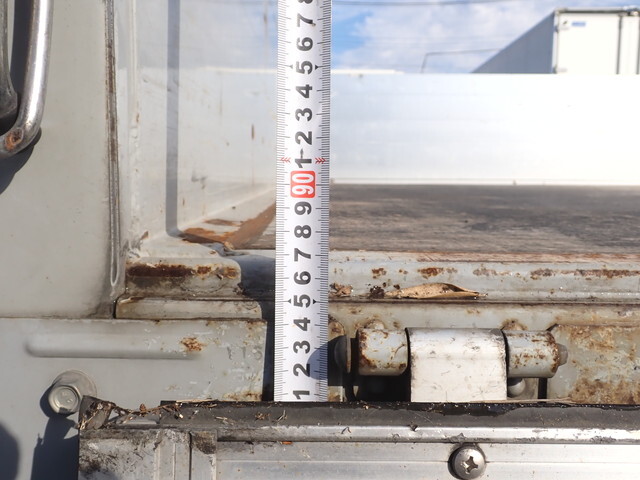 いすゞエルフアルミブロック小型（2t・3t）[写真21]