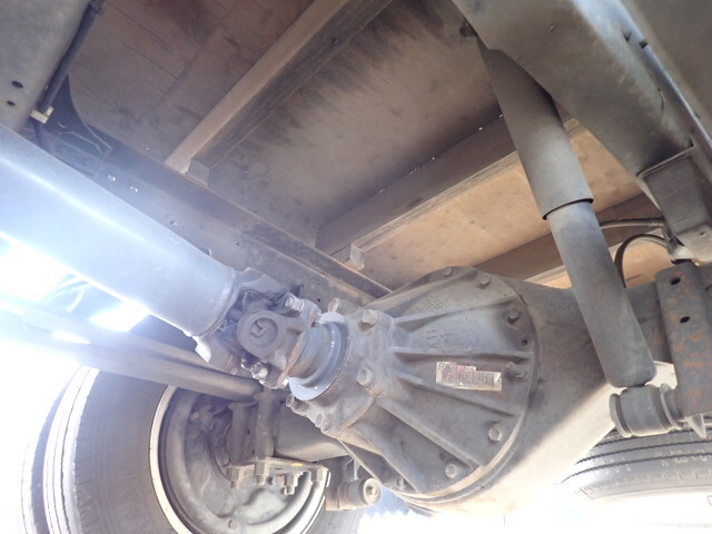 いすゞエルフアルミブロック小型（2t・3t）[写真23]