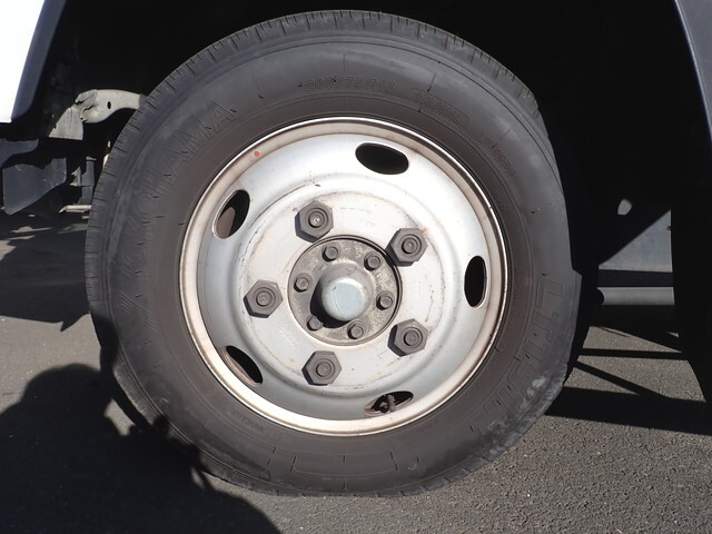 いすゞエルフアルミブロック小型（2t・3t）[写真26]