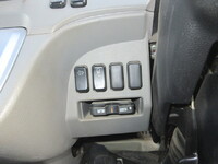 三菱ふそうキャンター平ボディ小型（2t・3t）[写真16]