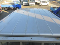 三菱ふそうキャンター平ボディ小型（2t・3t）[写真25]