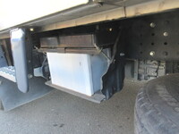 三菱ふそうキャンター平ボディ小型（2t・3t）[写真31]