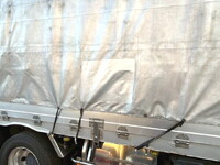 UDトラックスクオン幌車大型（10t）[写真23]