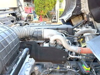 UDトラックスクオン幌車大型（10t）[写真32]