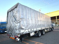 UDトラックスクオン幌車大型（10t）[写真05]