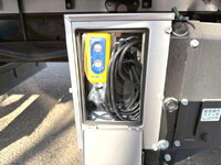 日野レンジャー冷凍車（冷蔵車）中型（4t）[写真12]