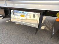 日野レンジャー冷凍車（冷蔵車）中型（4t）[写真18]