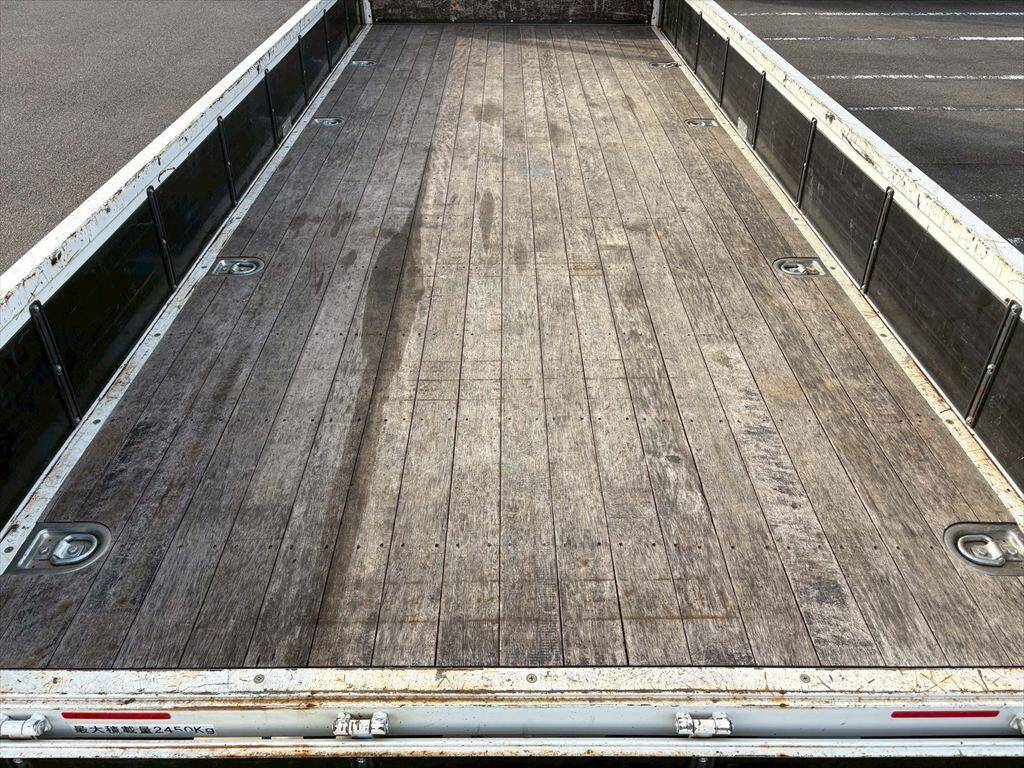 いすゞフォワードクレーン4段中型（4t）[写真08]