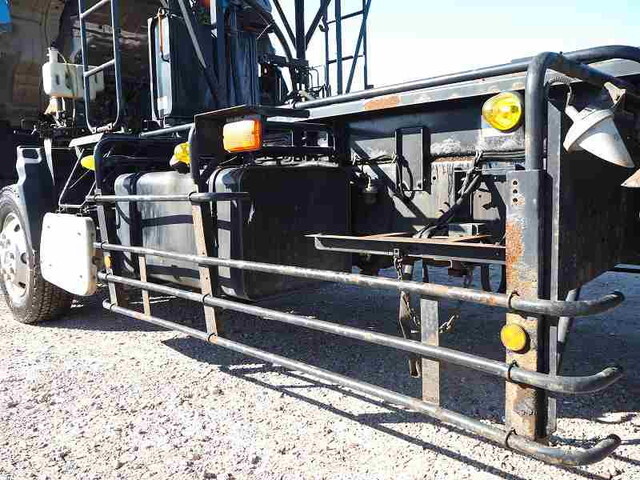 いすゞギガコンテナ専用車大型（10t）[写真25]