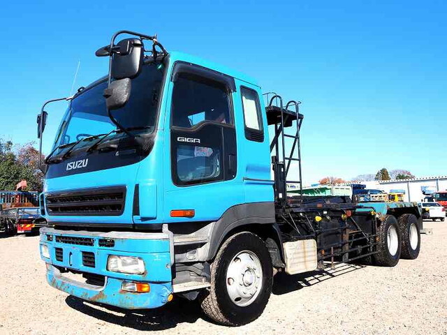 いすゞギガコンテナ専用車大型（10t）[写真03]