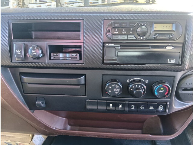 日野レンジャーコンテナ専用車中型（4t）[写真25]