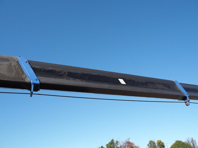 いすゞエルフクレーン4段小型（2t・3t）[写真16]