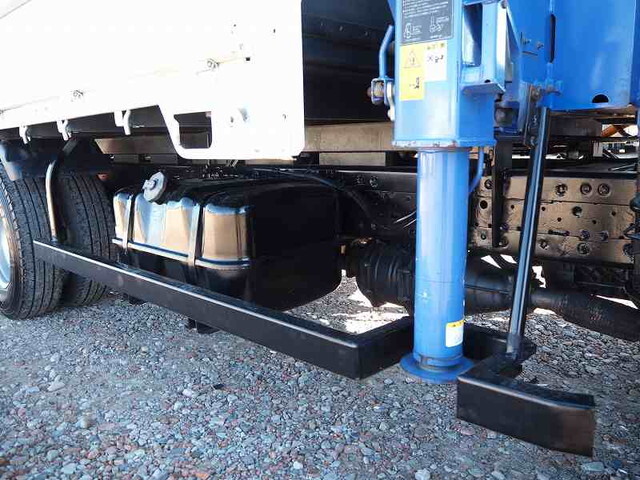 いすゞエルフクレーン4段小型（2t・3t）[写真24]