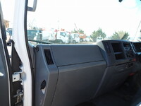 いすゞエルフクレーン4段小型（2t・3t）[写真34]