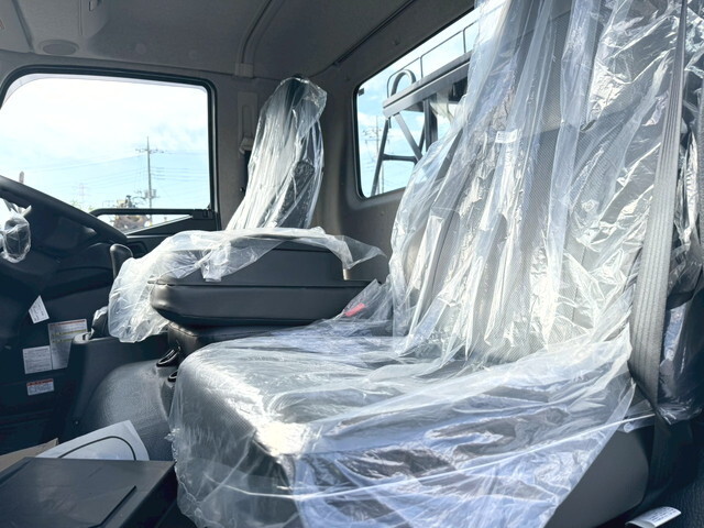 三菱ふそうファイターコンテナ専用車中型（4t）[写真15]