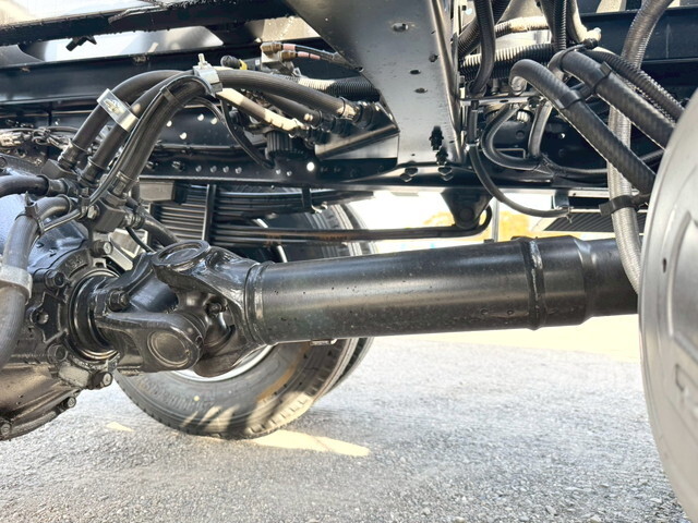 三菱ふそうファイターコンテナ専用車中型（4t）[写真21]