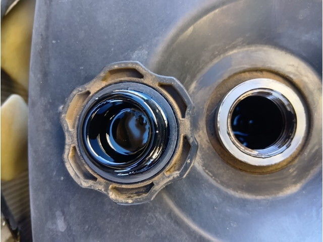 いすゞエルフローダーダンプ小型（2t・3t）[写真13]