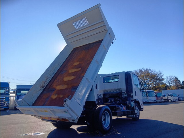 いすゞエルフローダーダンプ小型（2t・3t）[写真02]