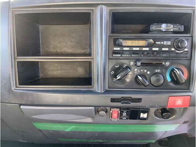 いすゞエルフローダーダンプ小型（2t・3t）[写真26]