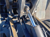 いすゞエルフローダーダンプ小型（2t・3t）[写真09]