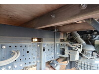 いすゞエルフ平ボディ小型（2t・3t）[写真19]