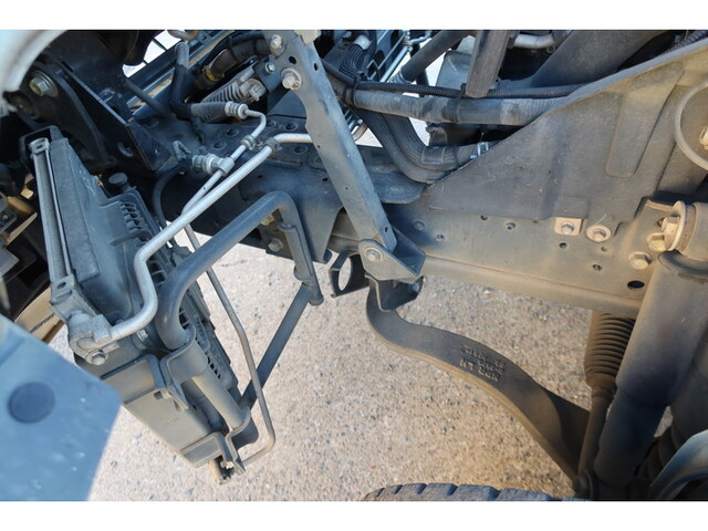 いすゞエルフ平ボディ小型（2t・3t）[写真26]