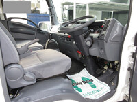 いすゞエルフパネルバン小型（2t・3t）[写真19]