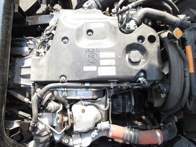 いすゞエルフパネルバン小型（2t・3t）[写真30]